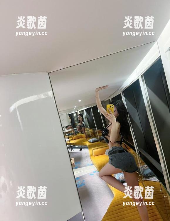 微密圈 - 精选葛征黑色浴室：这黑色的背景，居然能把一切都变得如此有趣！