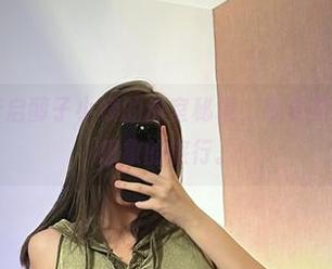 微密圈 – 开启醇子小姨的浴室秘境，观看图包，来一场想象的旅行。