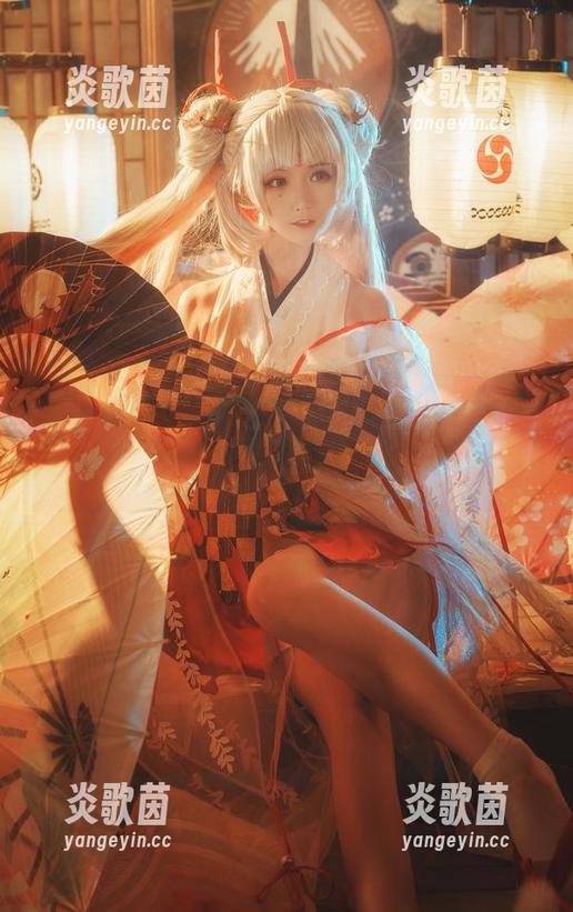 走进金鱼yui的纯白世界——最新图库更新令人目不暇接！