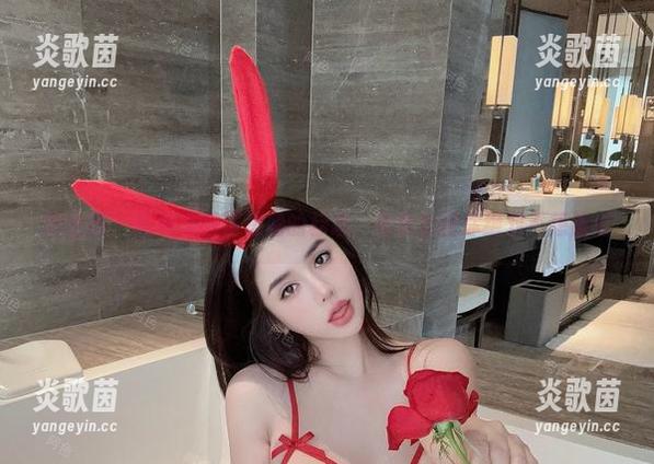 微密圈 - 阿色说眼镜是她的标志，免费套图你绝对不想错过
