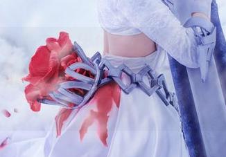 这原图让人忍不住想多看几眼，雨波_HaneAme的Hololive船长泳装怎么能无圣光呢？