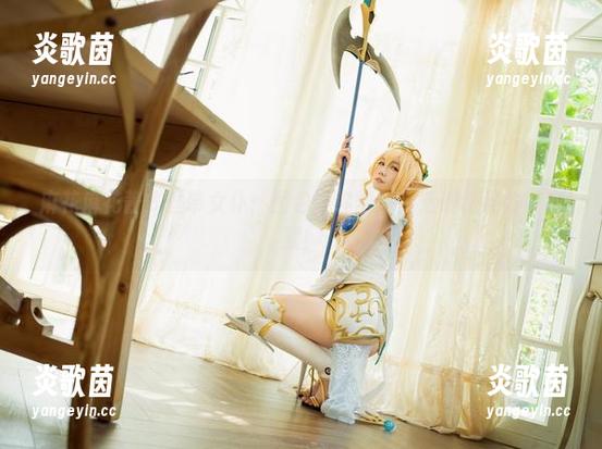 麻花麻花酱式丝带女仆：图包让你觉得生活满是绝妙的幽默！